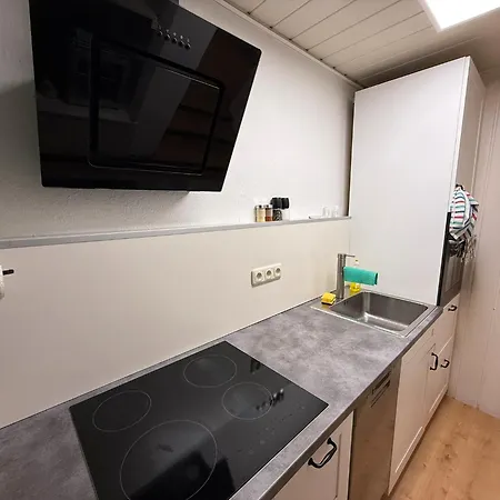 Ferien- Und Handwerkerwohnung