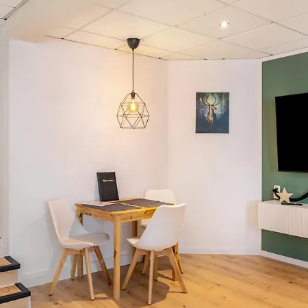 Ferien- Und Handwerkerwohnung *